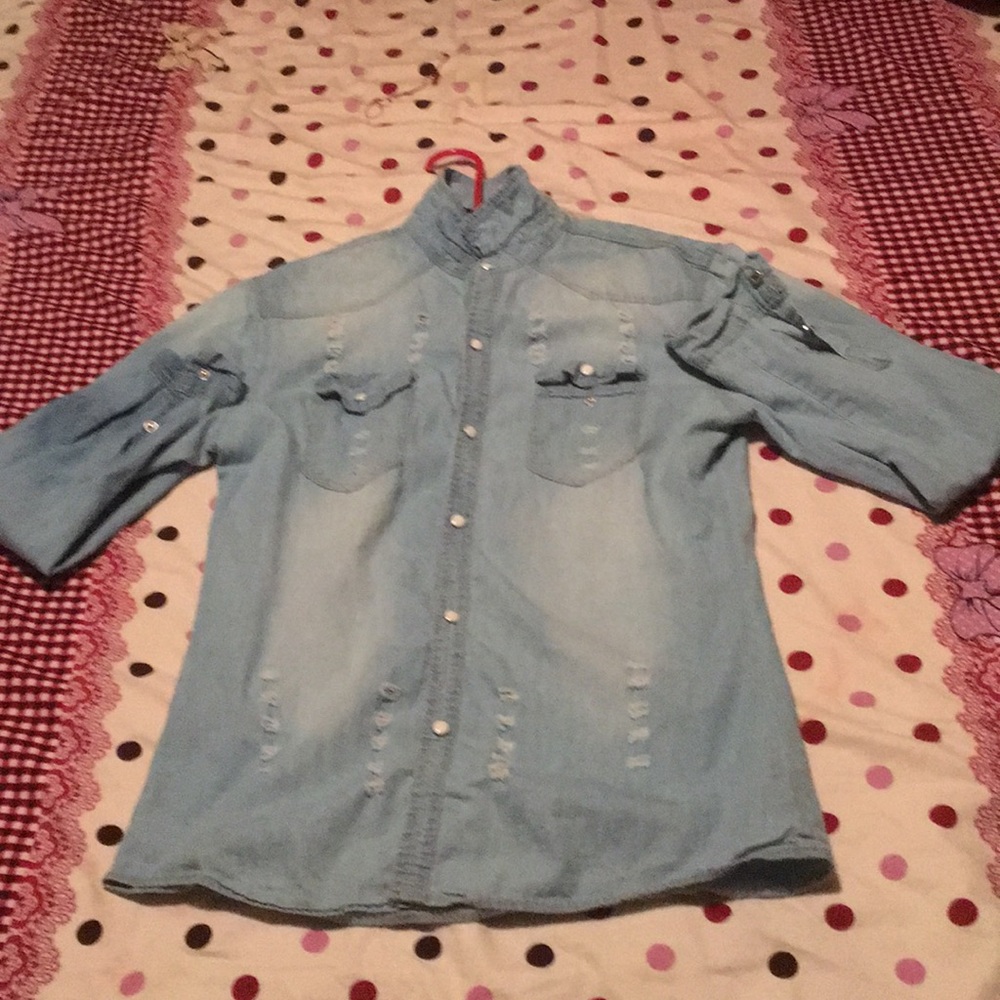 it’s a jeans t-shirt..